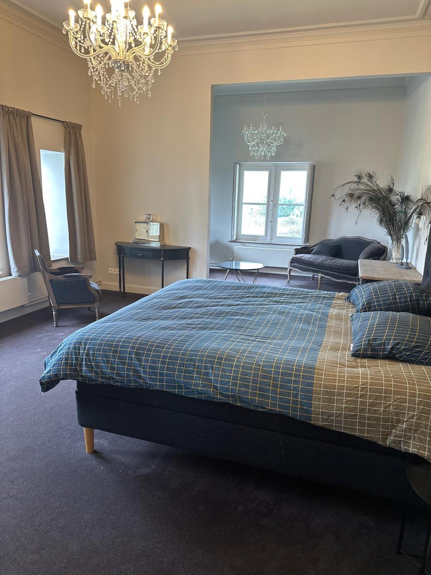 Leyselebeke Castle Bed & Breakfast บรูจส์ ภายนอก รูปภาพ