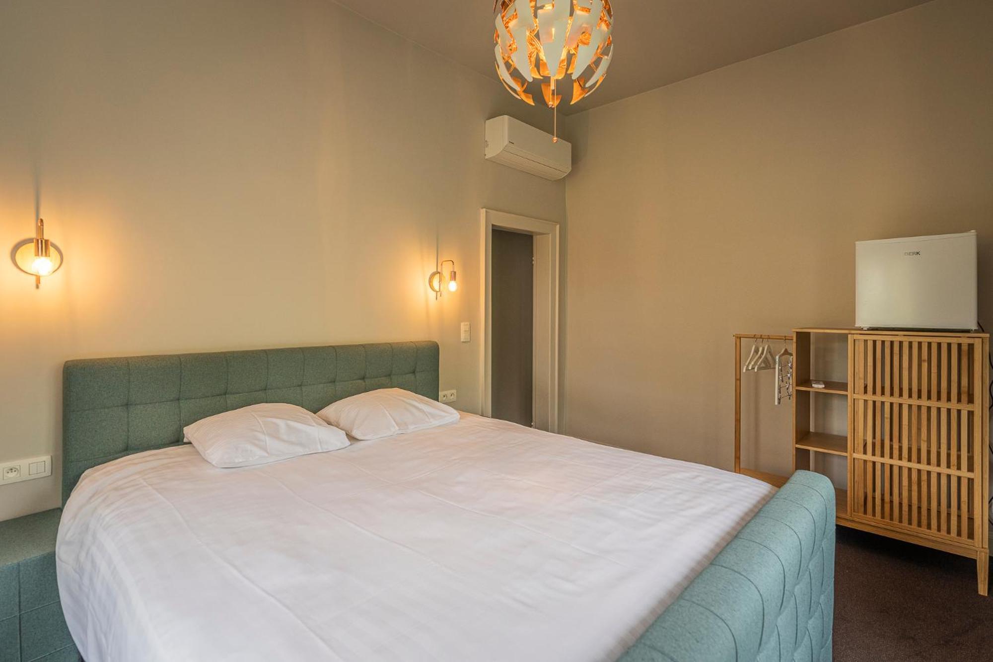 Leyselebeke Castle Bed & Breakfast บรูจส์ ภายนอก รูปภาพ