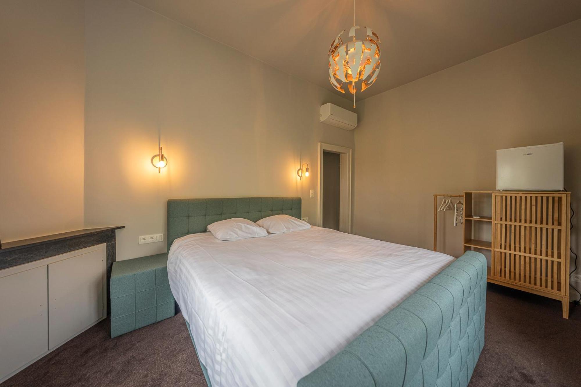 Leyselebeke Castle Bed & Breakfast บรูจส์ ภายนอก รูปภาพ