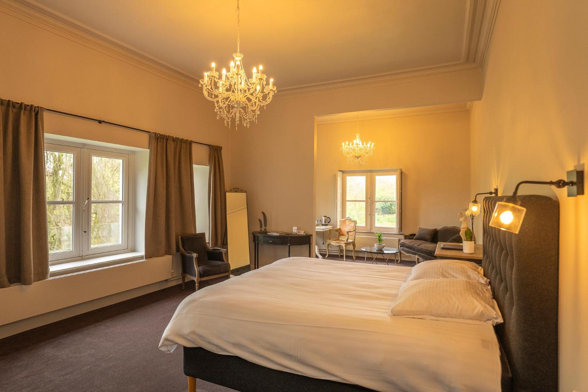 Leyselebeke Castle Bed & Breakfast บรูจส์ ภายนอก รูปภาพ