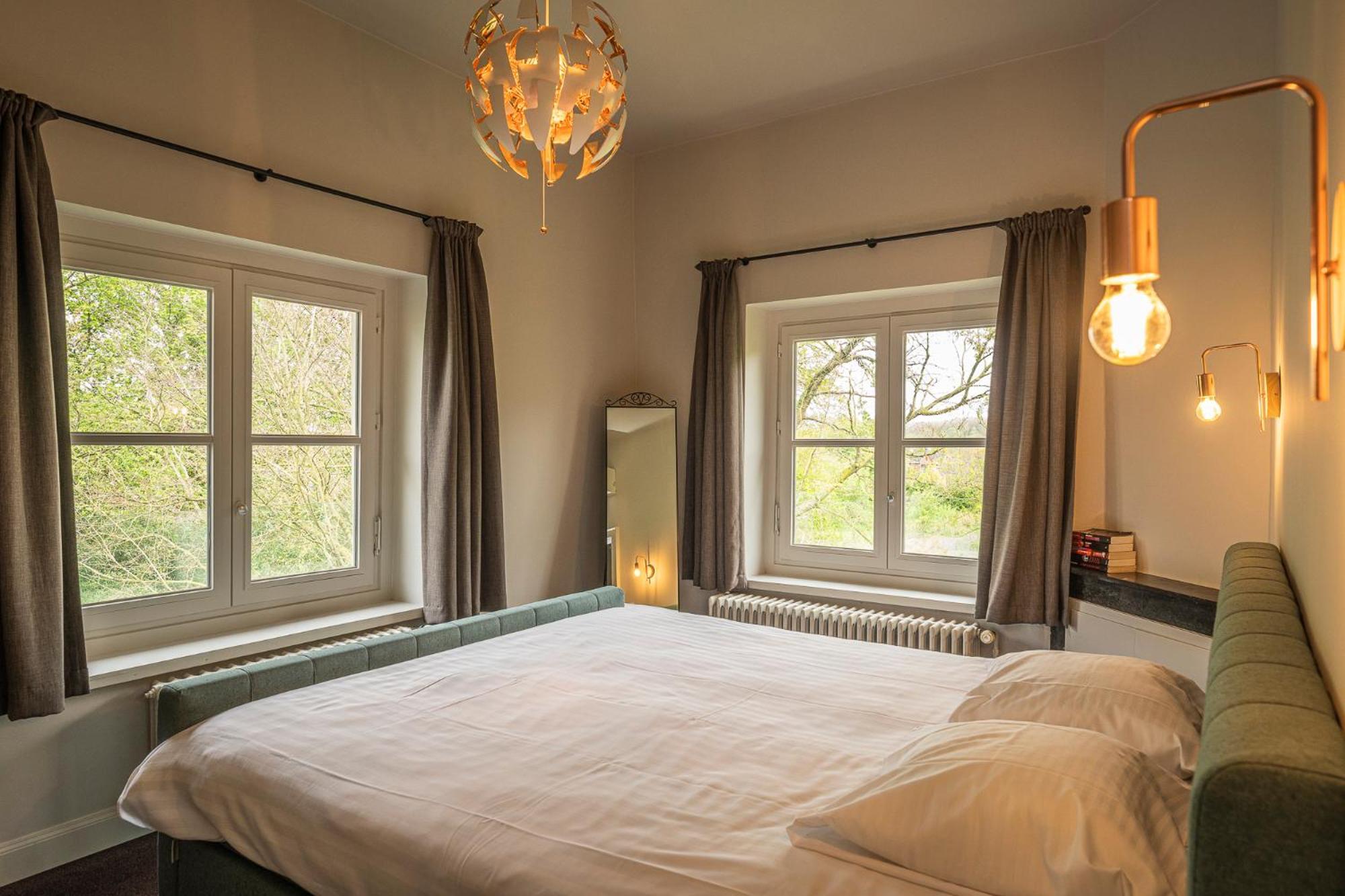 Leyselebeke Castle Bed & Breakfast บรูจส์ ภายนอก รูปภาพ