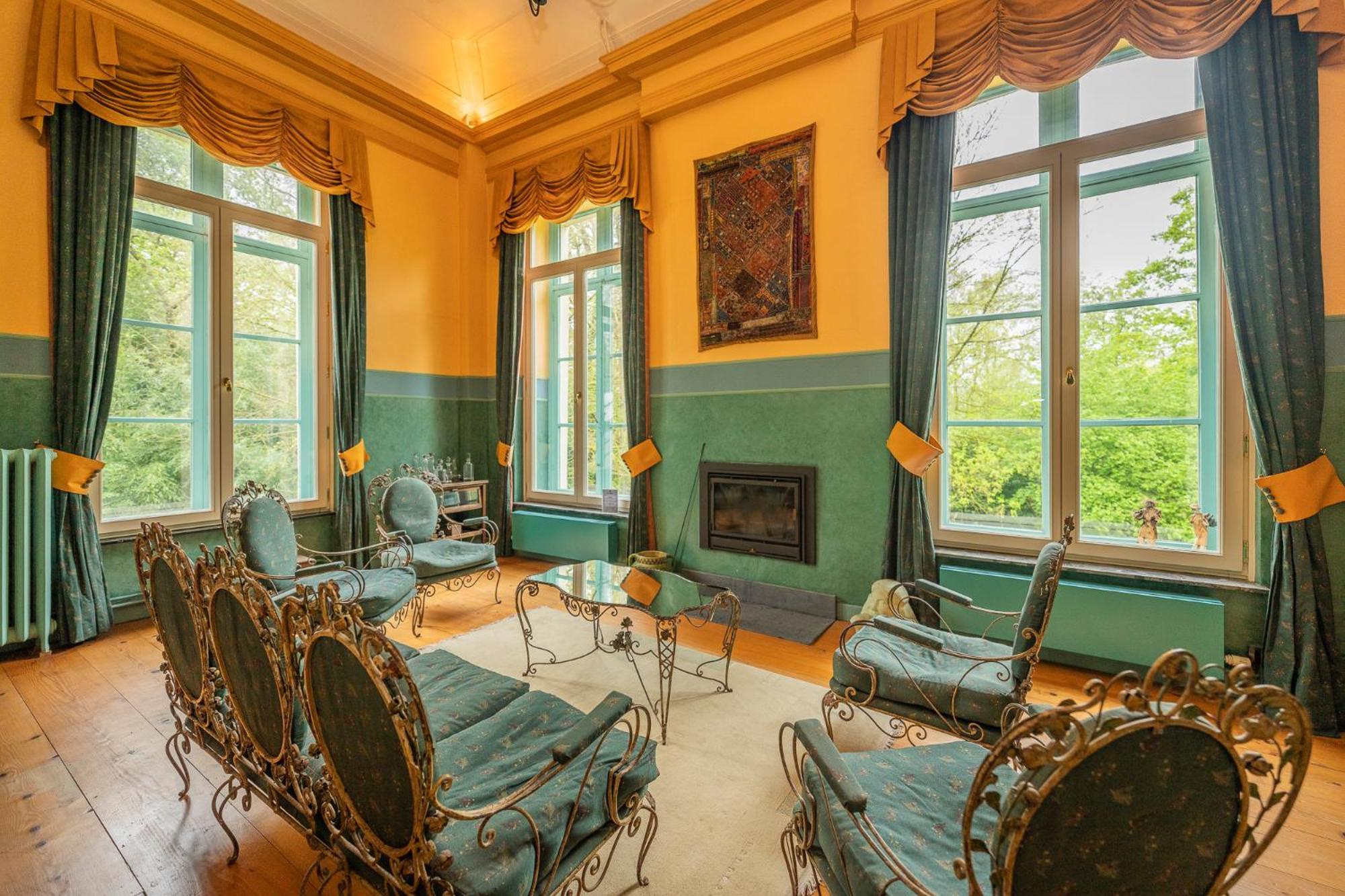 Leyselebeke Castle Bed & Breakfast บรูจส์ ภายนอก รูปภาพ